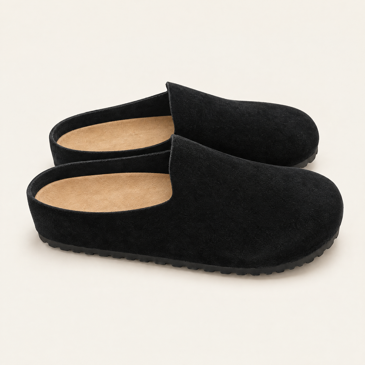 Black · pair showing the cushioned Relief insole